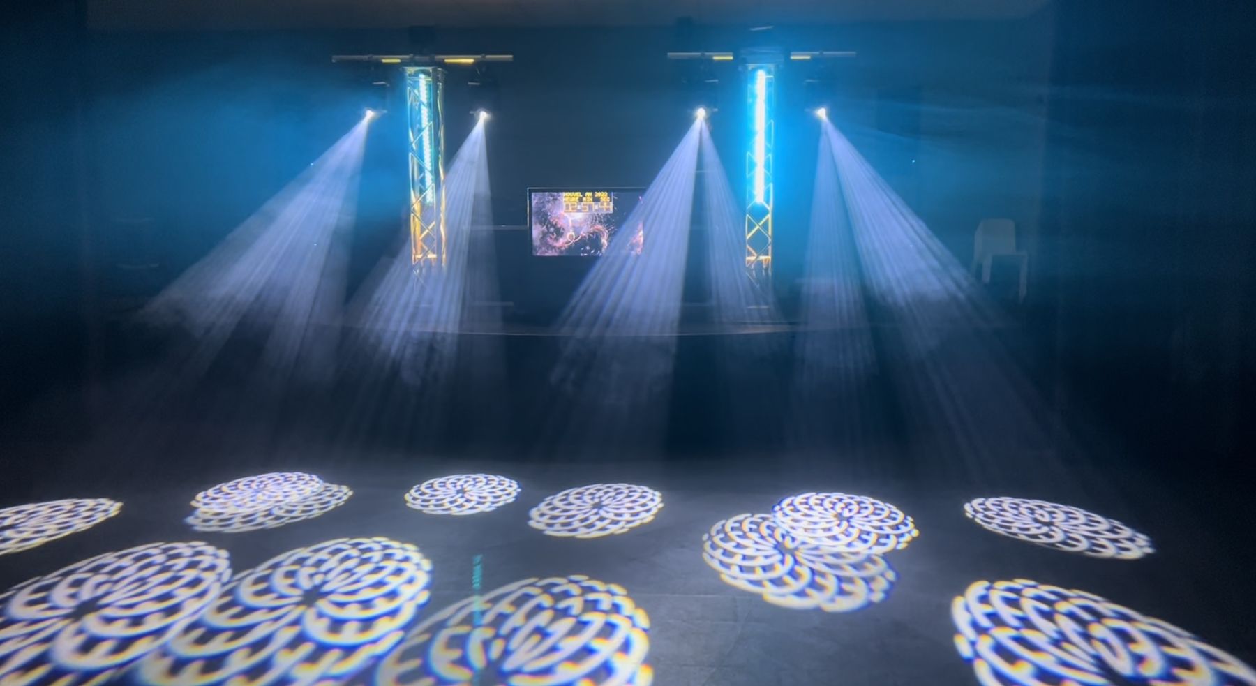 Faisceaux et projections lumineuses au sol