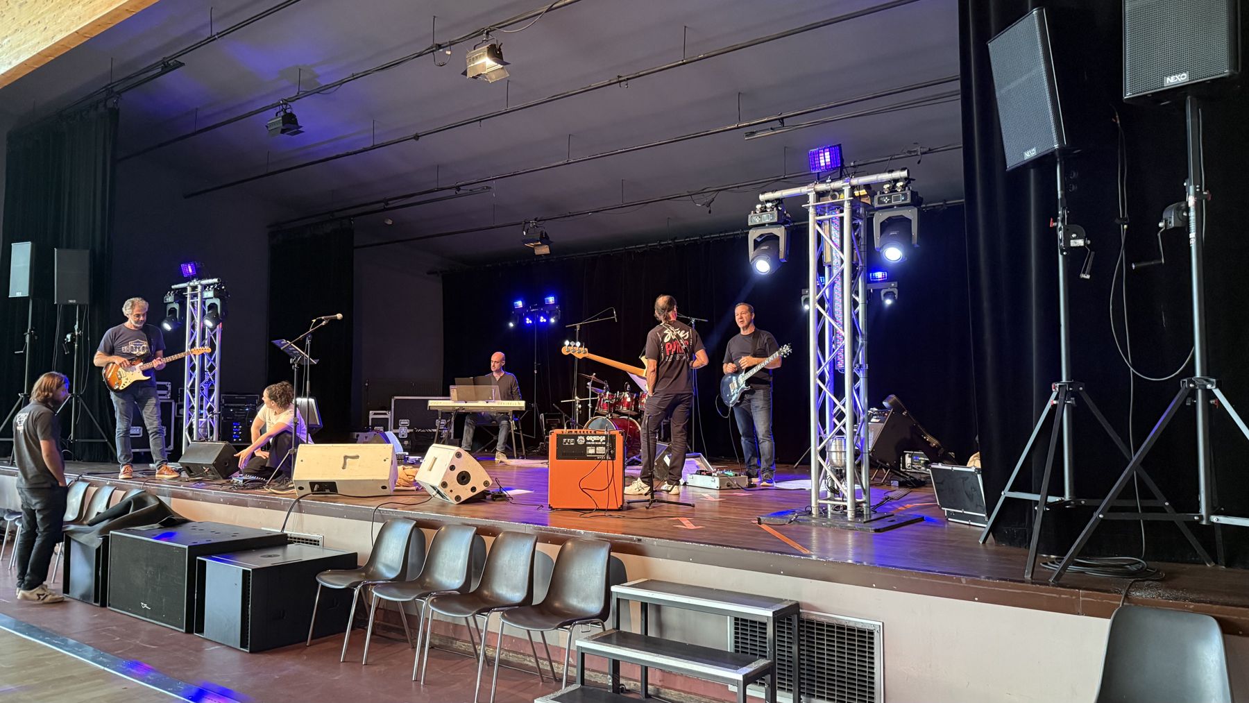 Concert sur scène pour une soirée de comité d'entreprise